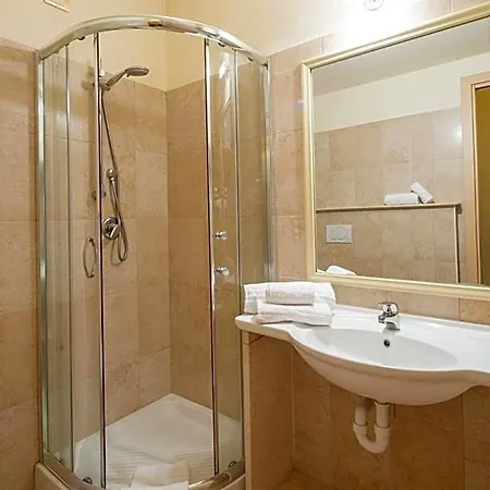 Hotel Regina Elena