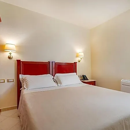 Regina Elena 4*