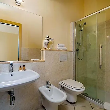 Hotel Regina Elena 4*