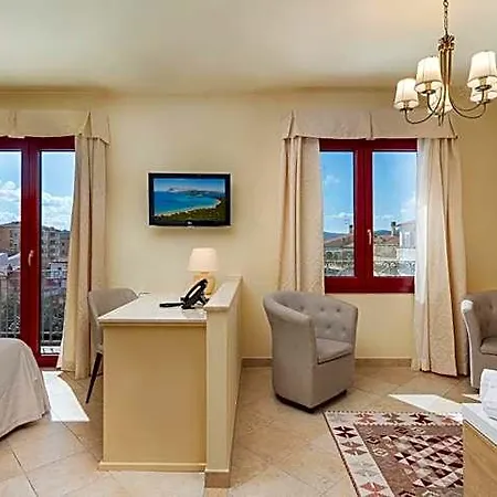 Regina Elena Hotel 4*